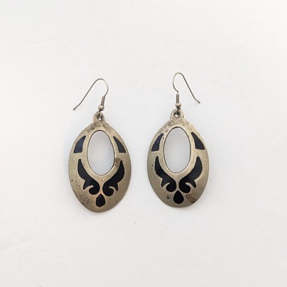 Mexican Alpaca Silver Vintage Western Earrings Dangle Shadow Impression Boho - Picture 2 of 5